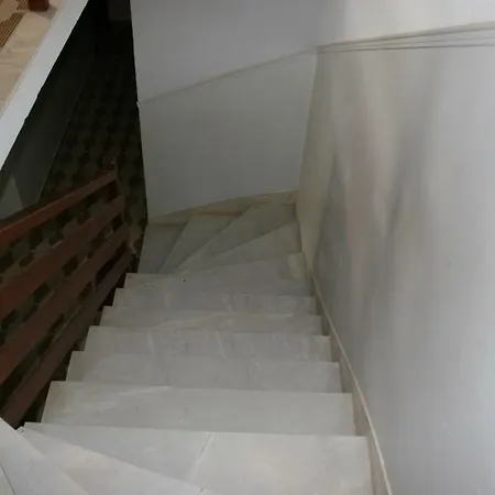 Apartment Entire Traditional At The Sea *