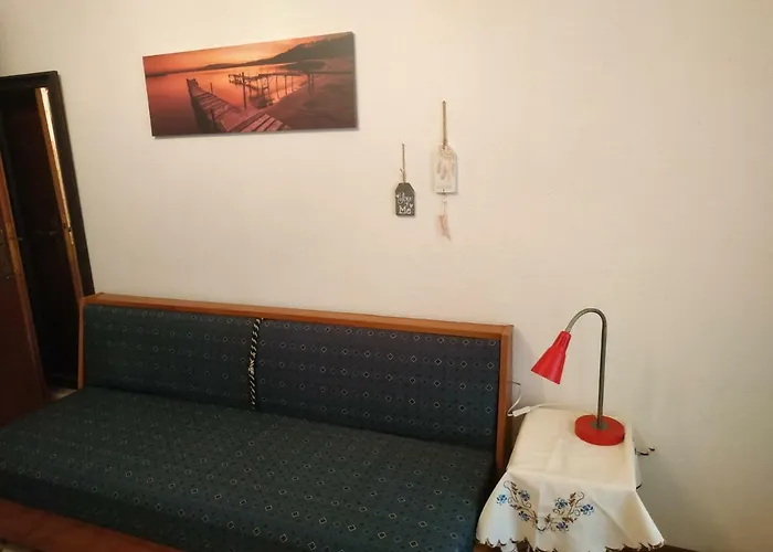 Entire Traditional At The Sea Lägenhet